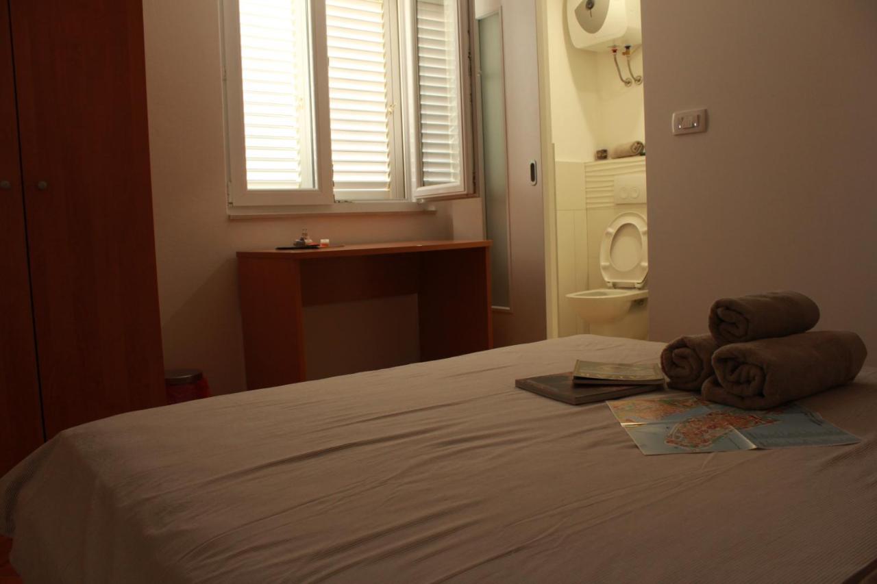 Sobe Dejan Hotel Zadar Luaran gambar